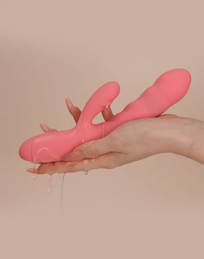 SVAKOM Vibrators | Svakom - Avery - Stotende Rabbit Vibrator - Strawberry Pink