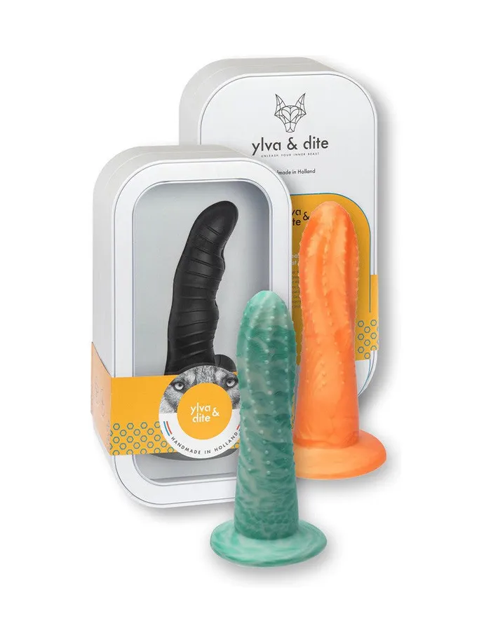 Ylva & Dite - Dildo Kajsa - Zwart/Oranje - Perfect voor G-spot of P-spot stimulatie | Ylva & Dite Female Sex Toys